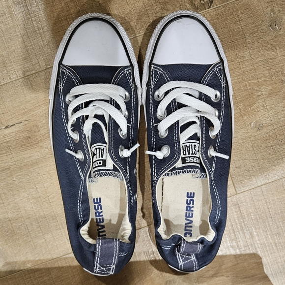 Converse shoes - Picture 5 of 6